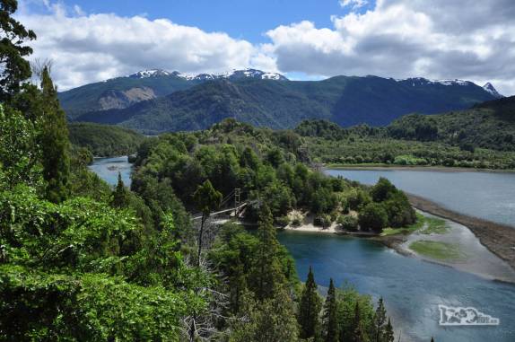 Chegando ao Lago Verde, um dos muitos existentes no Parque Nacional Los Alerces, ao norte de Trevelin, na patagônia argentina